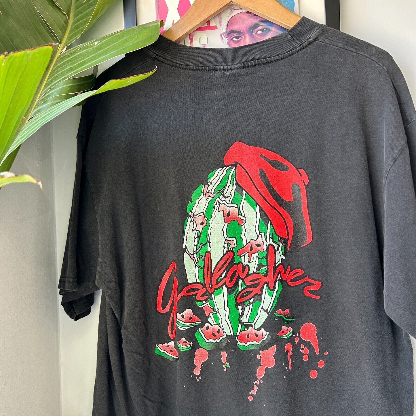 VINTAGE 90s | Gallagher Smashed Watermelon Comedy T-Shirt sz L