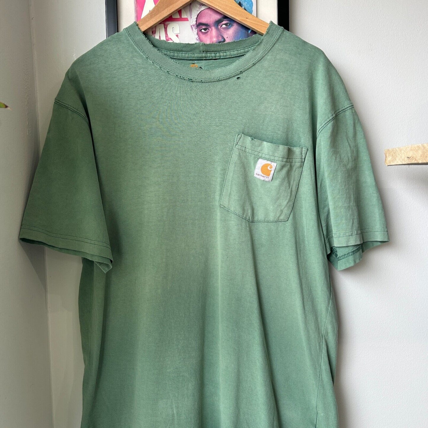 VINTAGE | CARHARTT Sun Faded Green Thrashed Logo T-Shirt sz M Adult