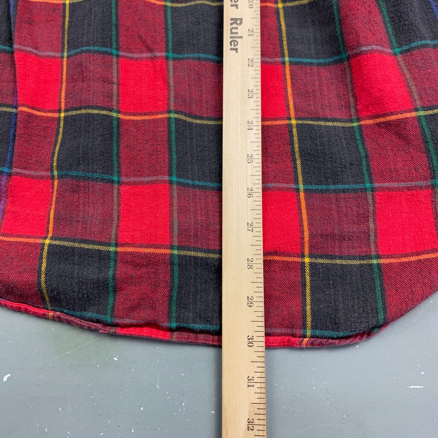 VINTAGE 90s Oshman's Red Plaid Flannel Button Up Shirt sz Large Adult