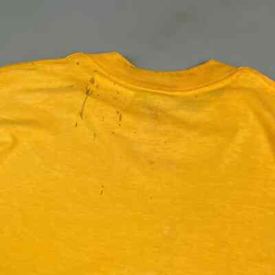 VINTAGE 90s Hunters Make Better Lovers Faded Yellow T-Shirt sz XL Men Adult