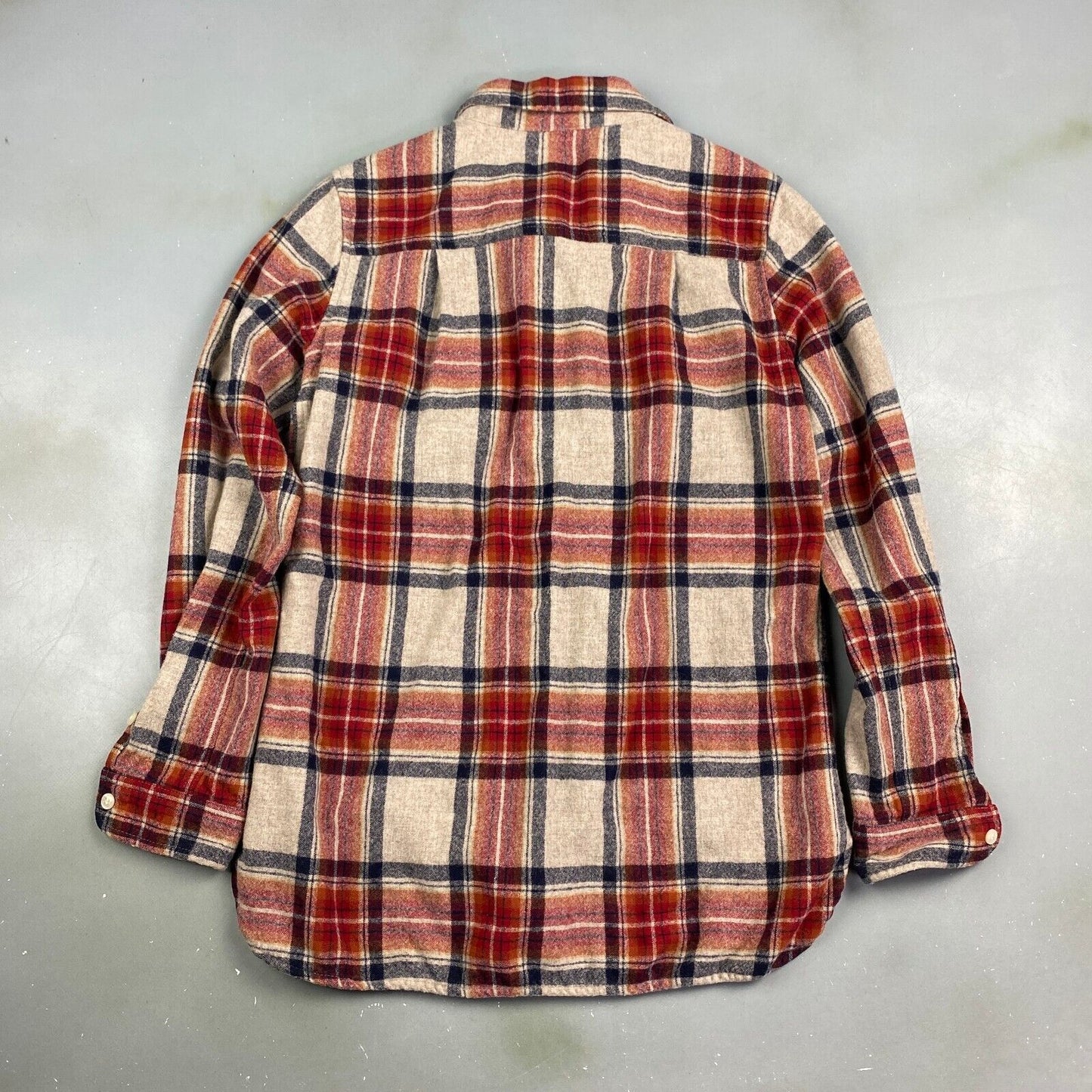 VINTAGE Pendleton Plaid Flannel Button Up Shirt sz Small Adult