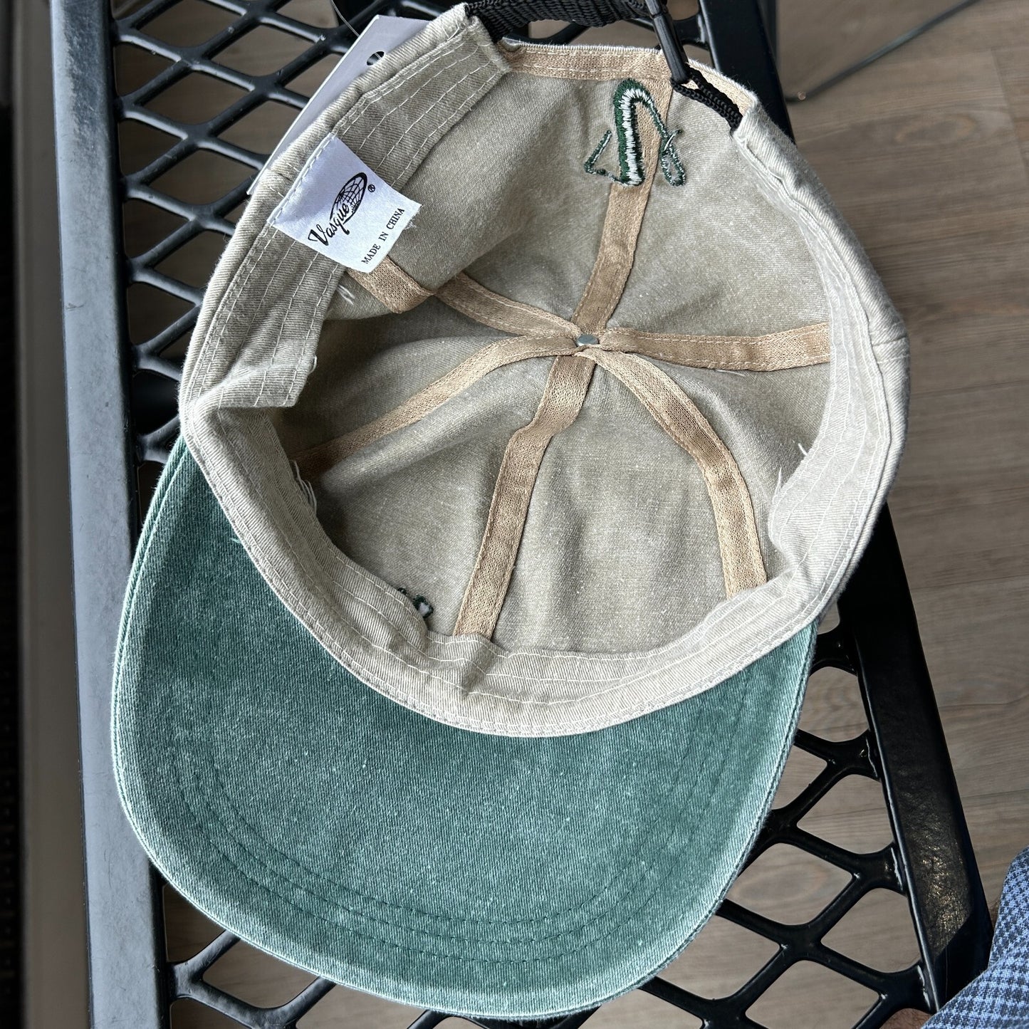 VINTAGE | Vasque Boots Two Tone Adjustable Cap Hat sz S/M