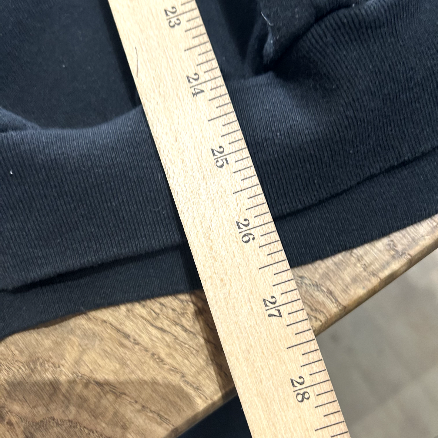 VINTAGE 90s | Minnesota Barking Duck Black Crewneck Sweater sz M-L Adult