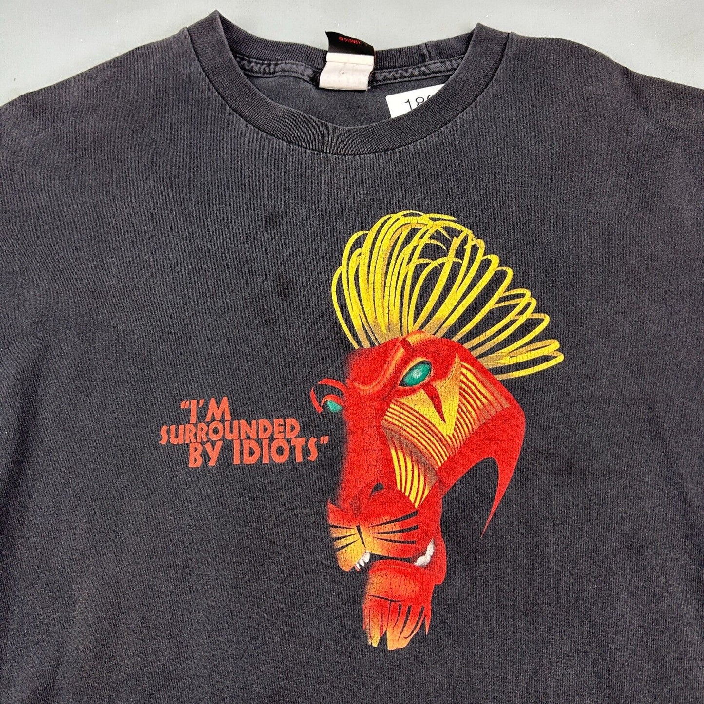 VINTAGE | Disney The Lion King Im Surrounded By Idiots T-Shirt sz M Adult