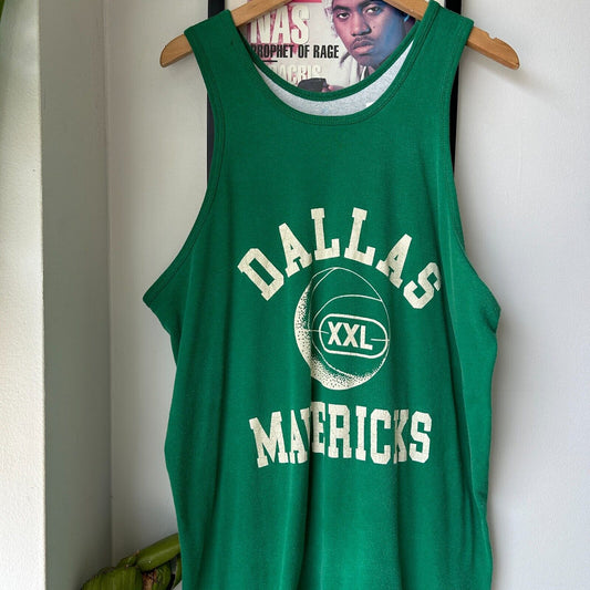 VINTAGE 90s | Dallas Mavericks Champion Tank Shirt sz XL