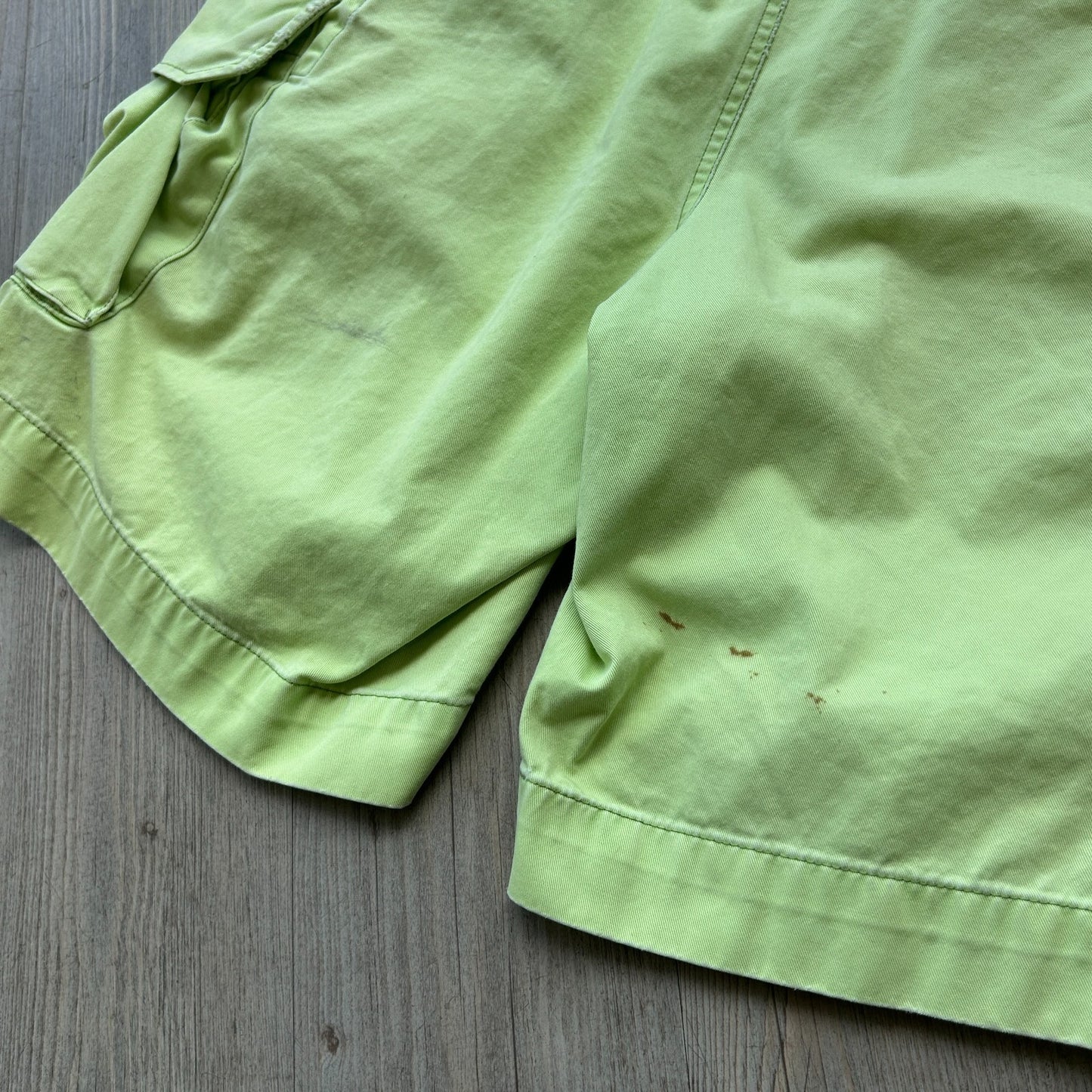 VINTAGE | Ralph Lauren Polo 67 Chino Faded Green Cargo Shorts sz W36