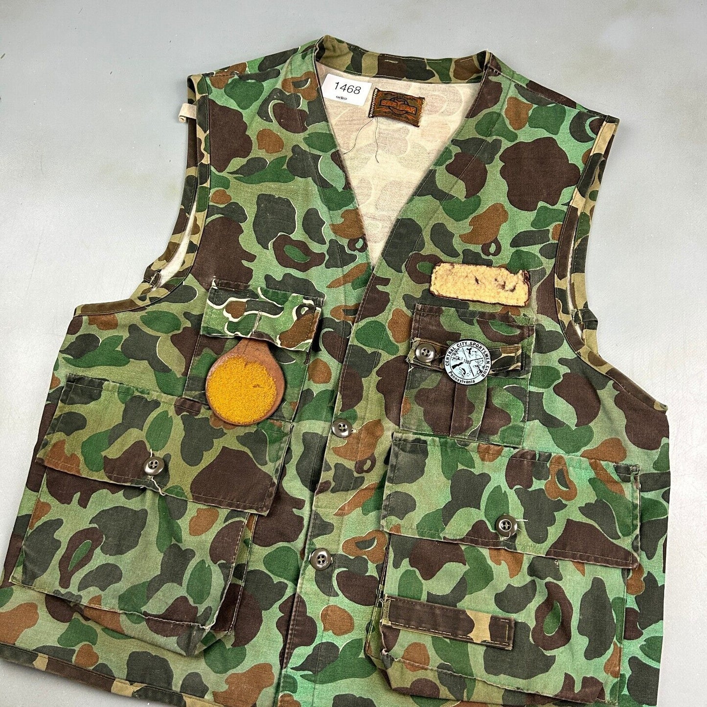 VINTAGE 70s/80s SafTbak Harick's Sports Camo Hunting Vest Jacket sz Large Adult