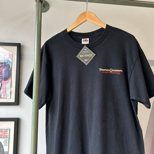 VINTAGE | Pirates Of The Caribbean Curse Of Black Pearl Movie Disney T-Shirt szL