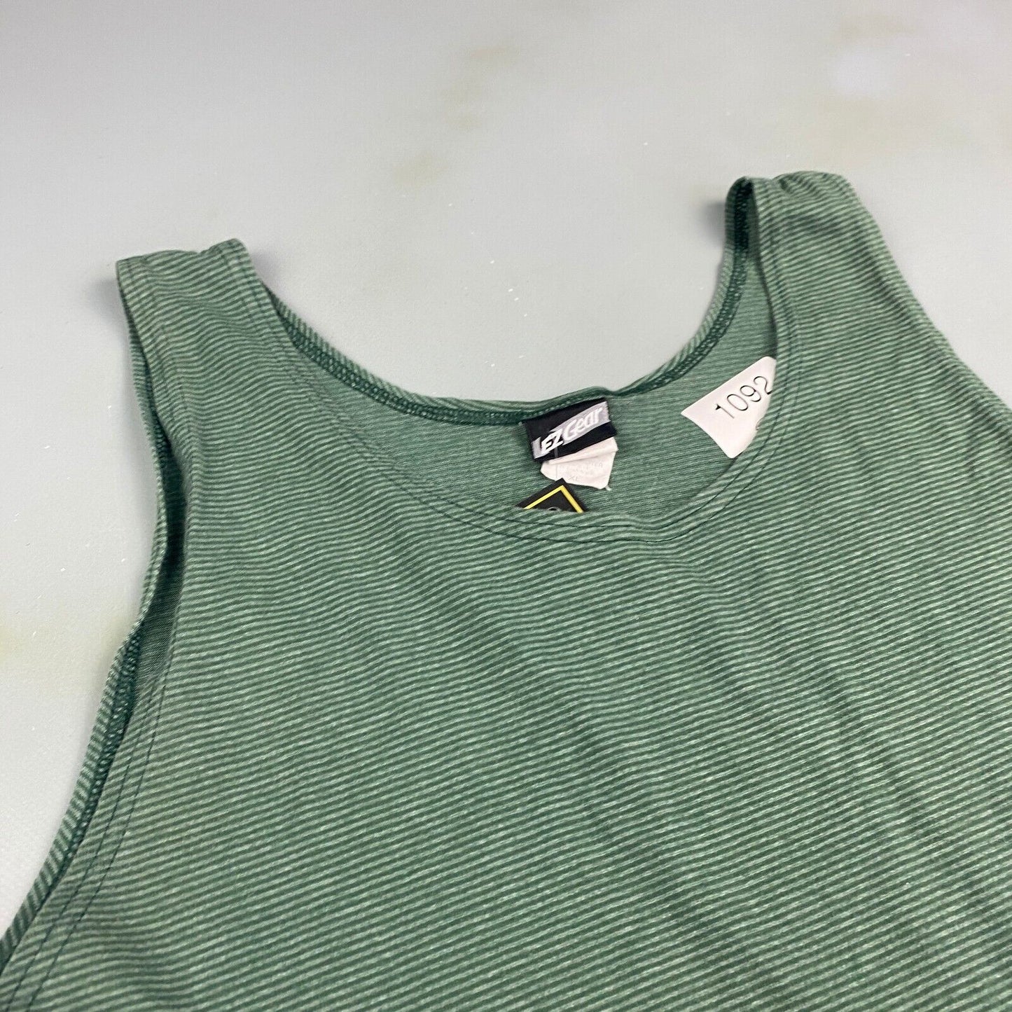 VINTAGE 90s EZ Gear Green Striped Sleeveless Tank T-Shirt sz XL Men Adult