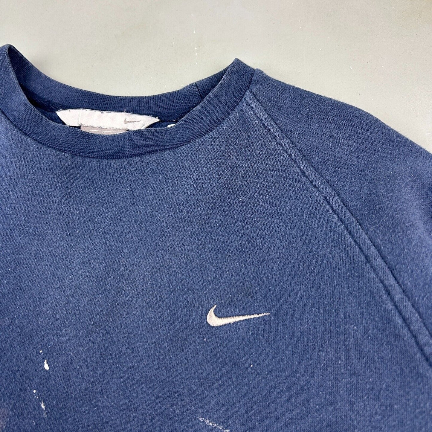 VINTAGE | NIKE Sm Swoosh Paint Splattered Navy Crewneck Sweater sz M Adult