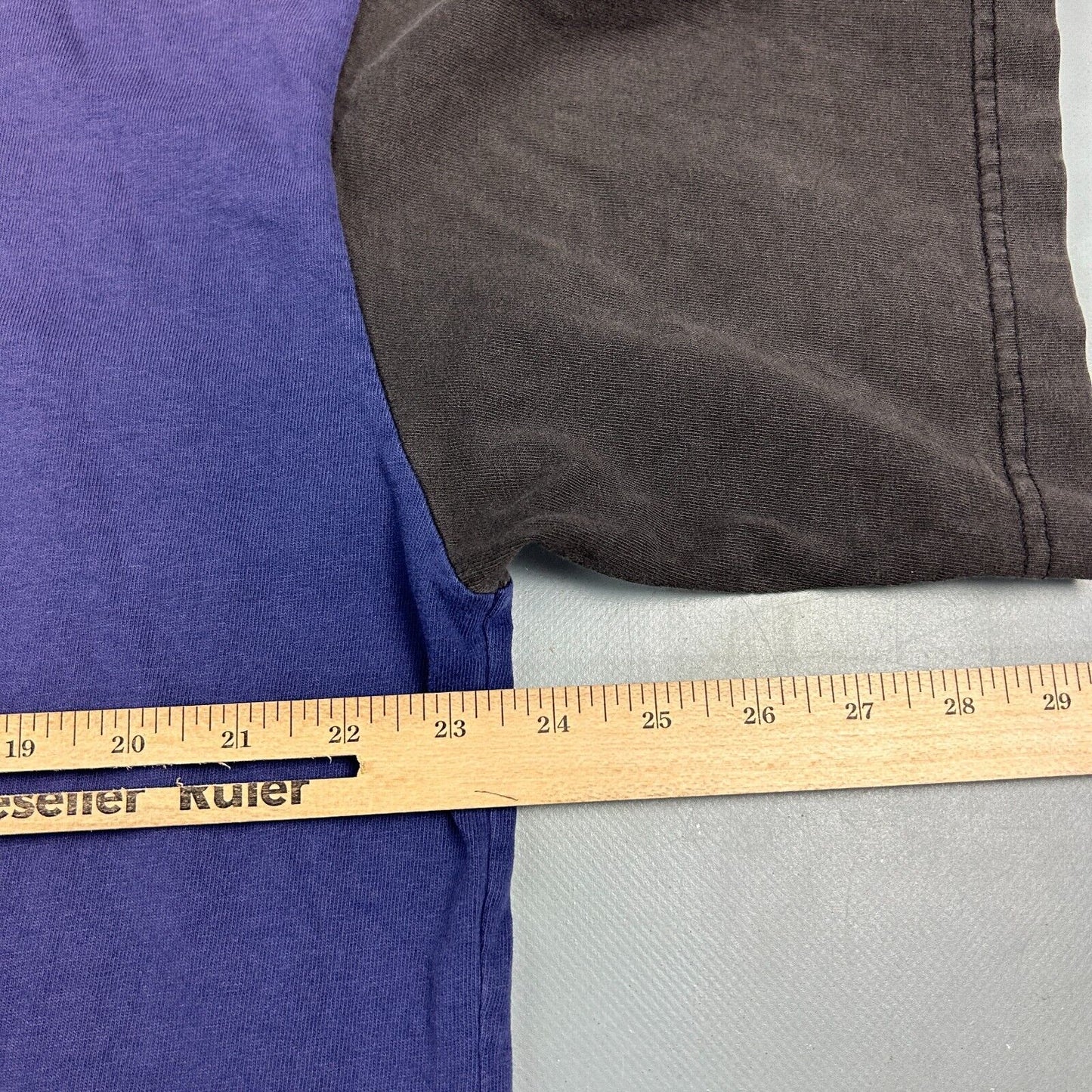 VINTAGE 90s | St. Louis Blues Embroidered Logo Faded Hockey T-Shirt sz XL Adult