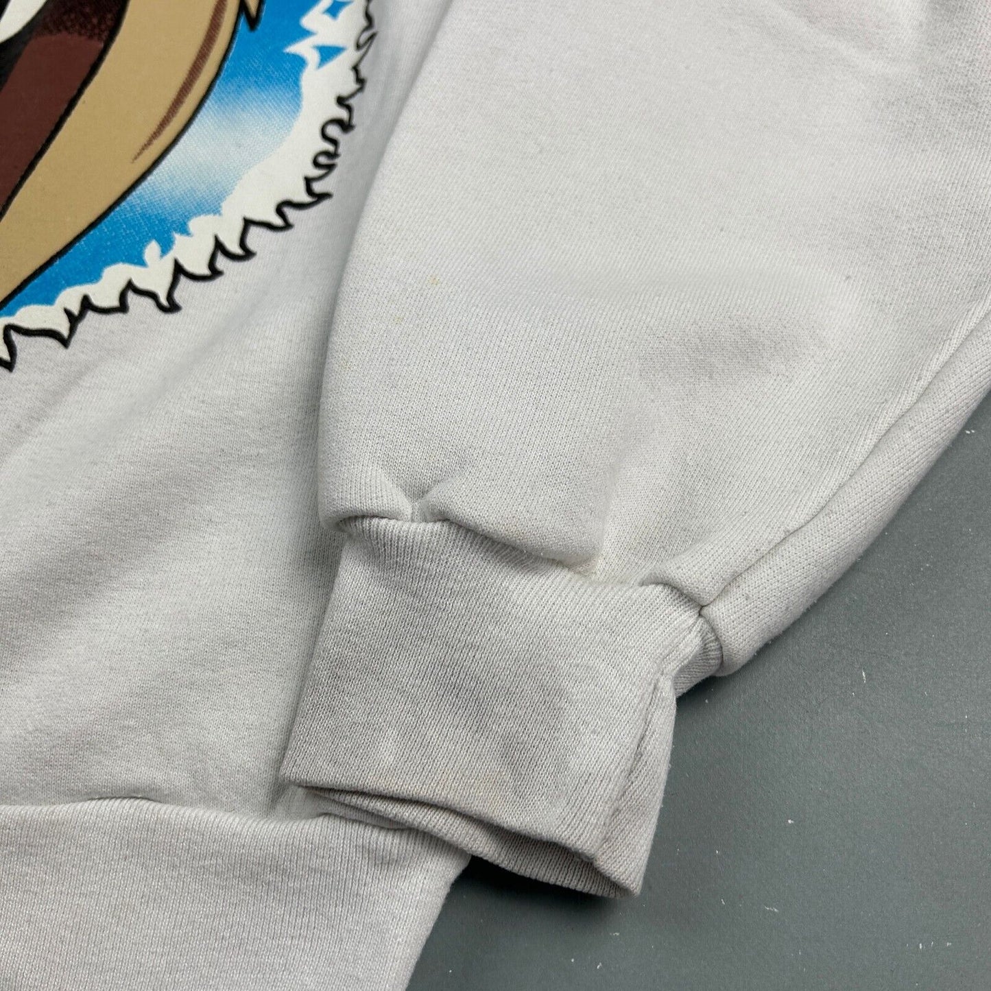 VINTAGE 90s TAZ Big Face Christmas White Crewneck Sweater sz Large Adult