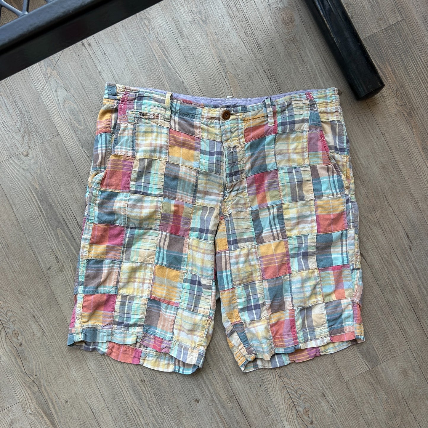 VINTAGE | J.Crew Madras Plaid Shorts sz W36