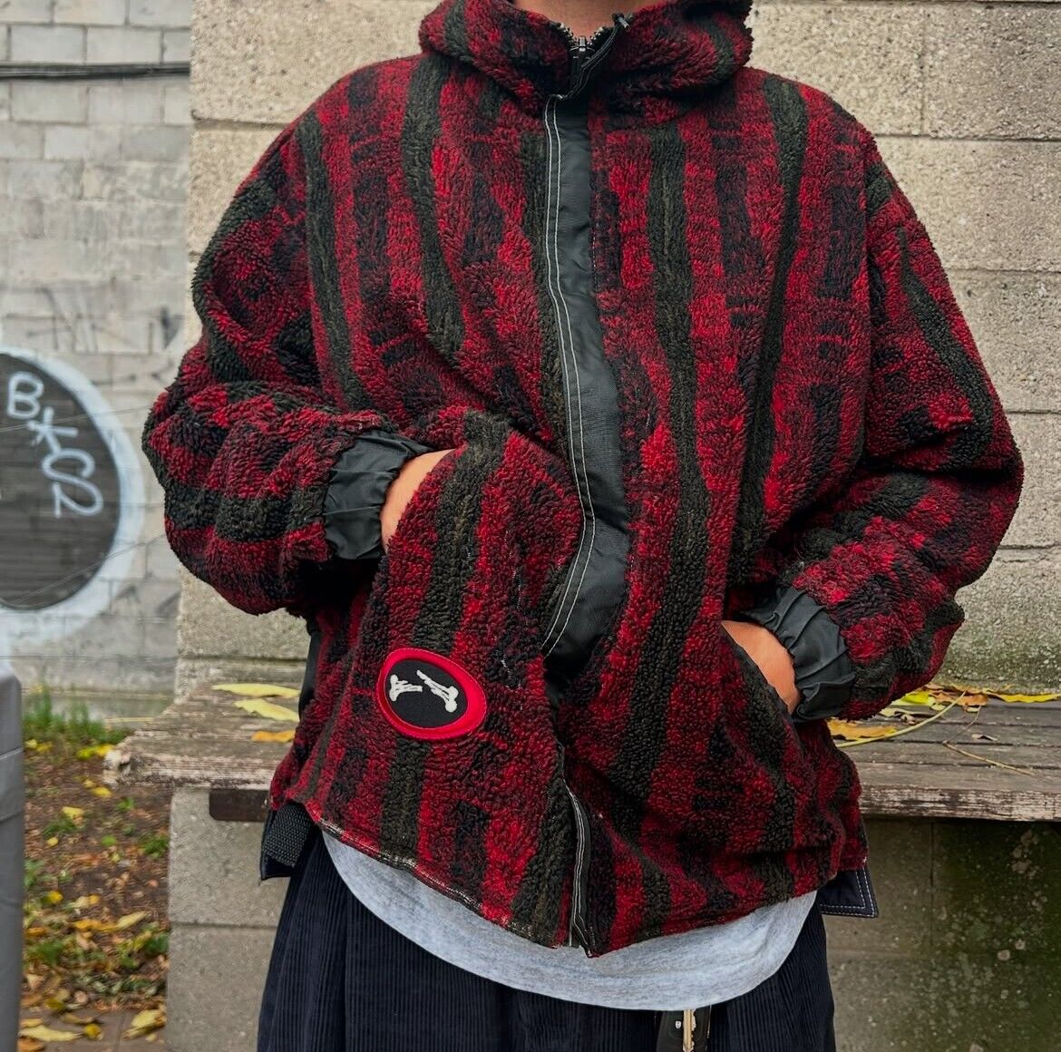VINTAGE 90s | Bad Bones Reversible Pile Fleece Snowboard Jacket sz M/L