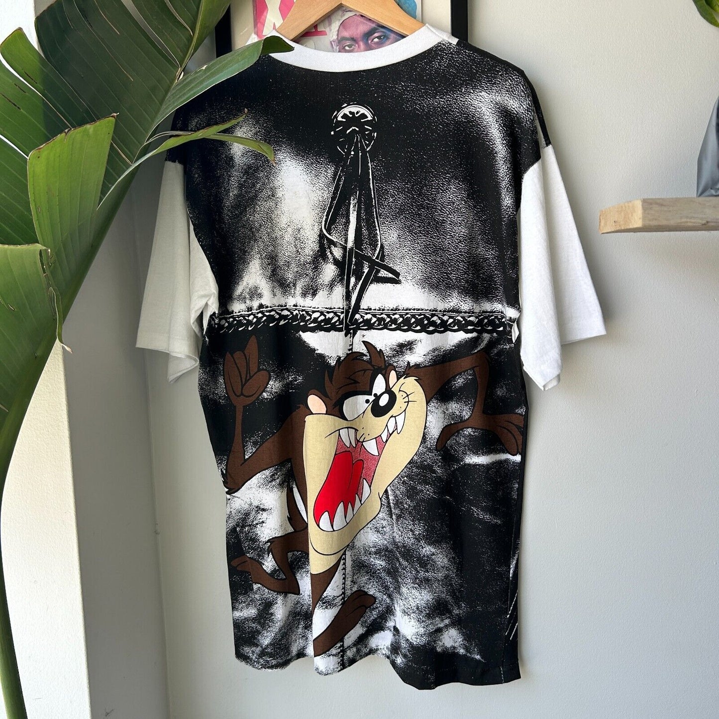 VINTAGE 90s | TAZ All Over Print Cartoon Vest T-Shirt sz M-L