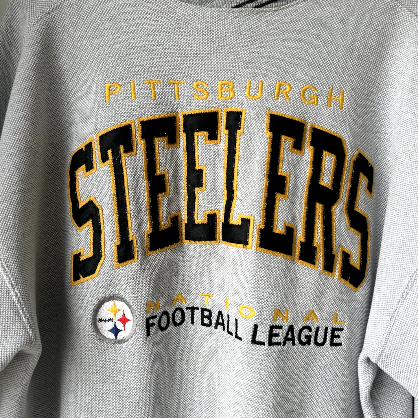 VINTAGE 90s | Pittsburgh Steelers NFL Russell Athletic Crewneck Sweater sz XL