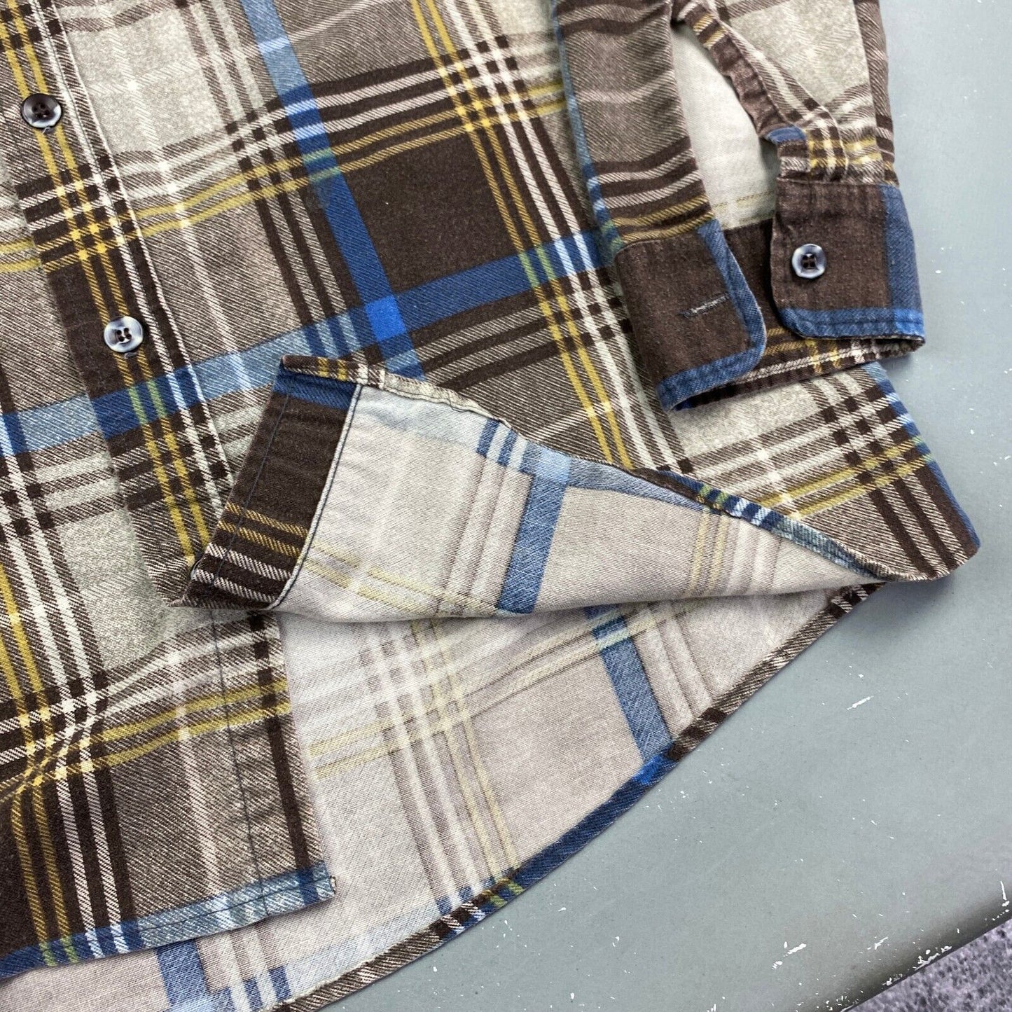VINTAGE 90s Fieldmaster Brown Plaid Flannel Button Up Shirt sz Medium Adult