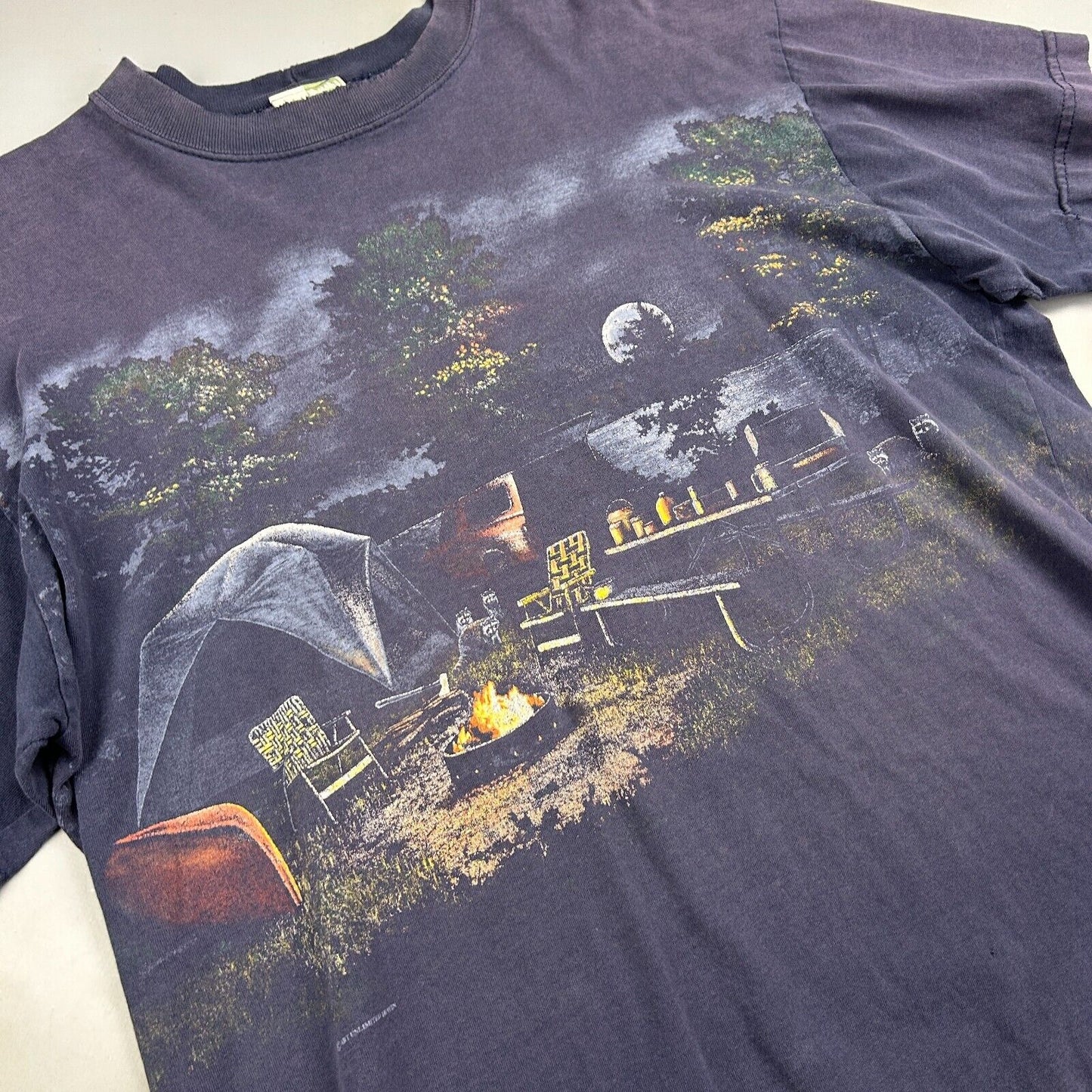 VINTAGE 90s | Camping Art Unlimited Nature Wrap Print T-Shirt sz XL Adult