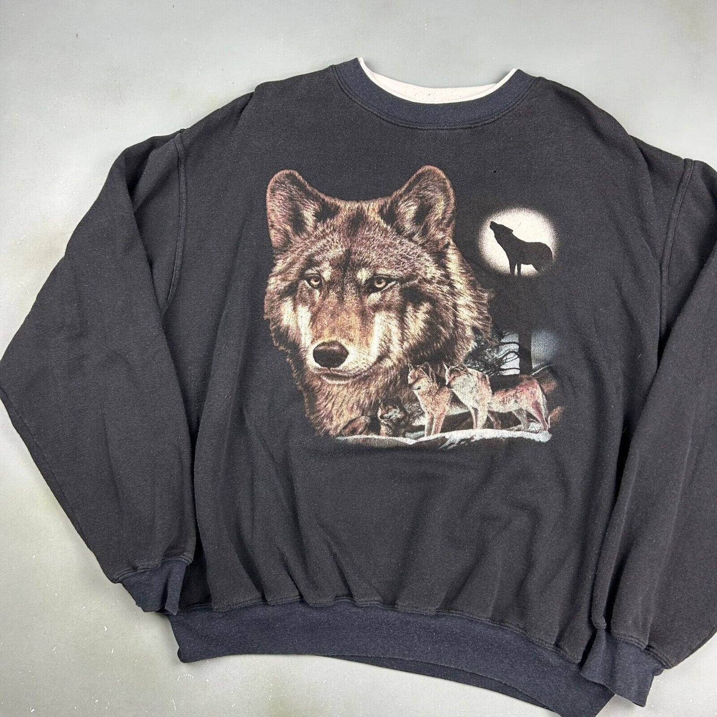 VINTAGE 90s Wolves Nature Graphic Black Crewneck Sweater sz Large Adult