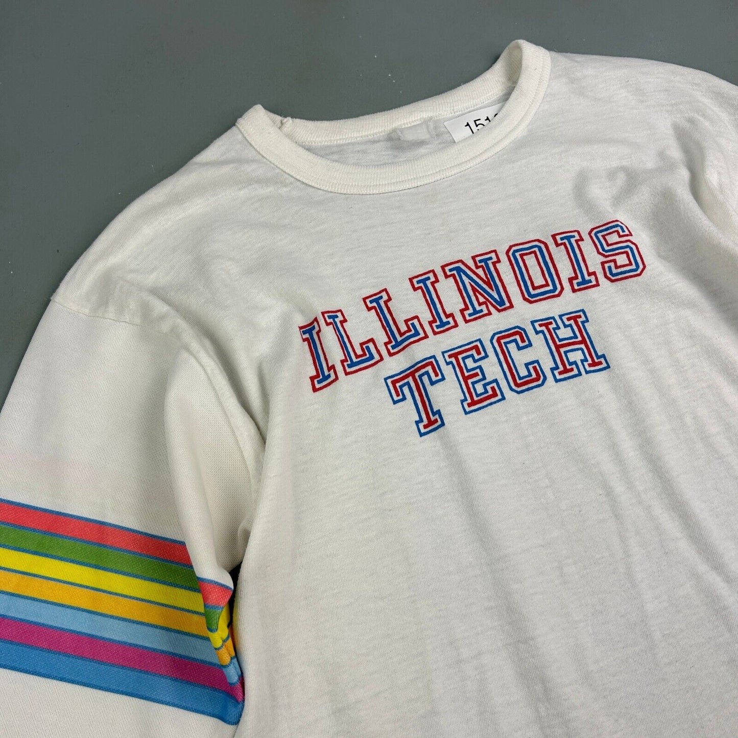 VINTAGE 70s Illinois Tech University 3/4 Sleeve T-Shirt sz Small Men Adult