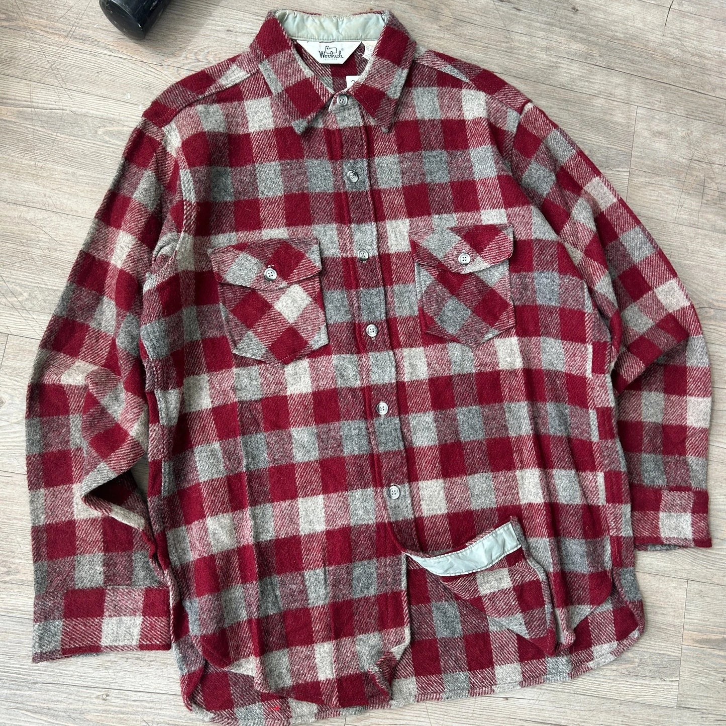 VINTAGE | Woolrich Check Plaid Wool Nylon Flannel Button Down Shirt sz L/XL