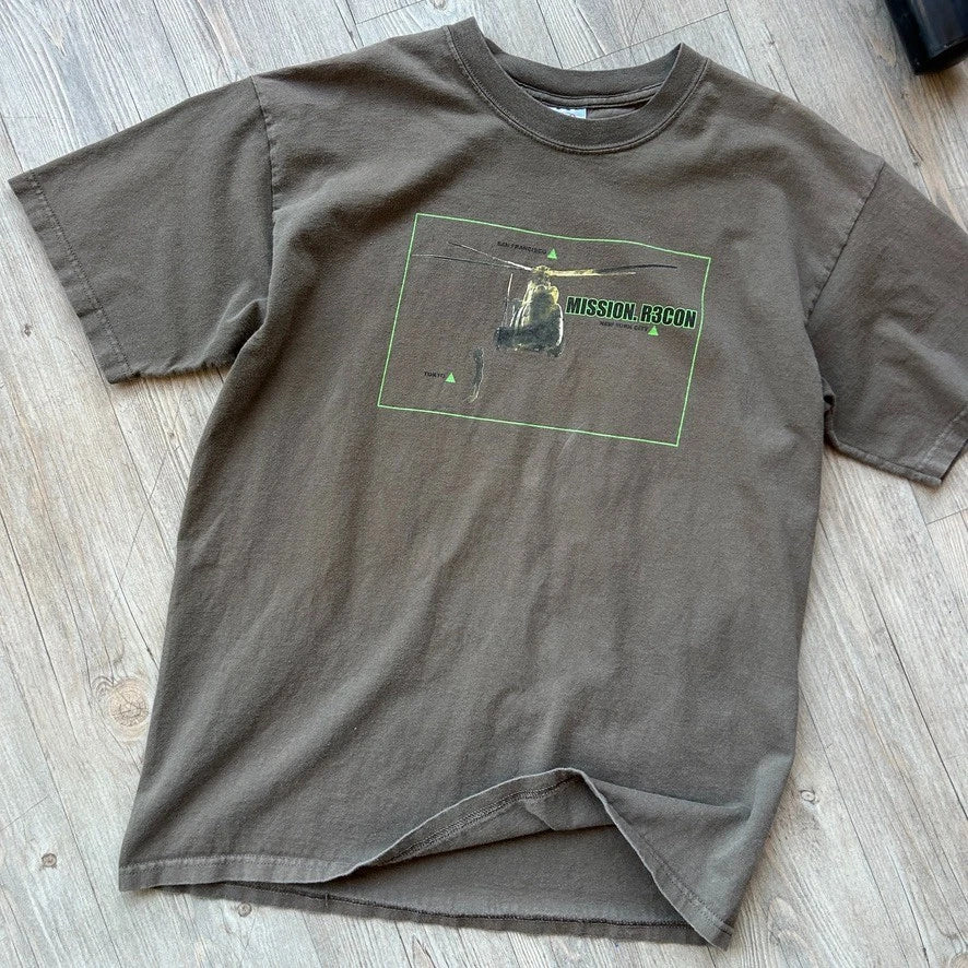 VINTAGE 2000s | Mission Recon NY-SF-TYO Stash x Futura T-Shirt sz L