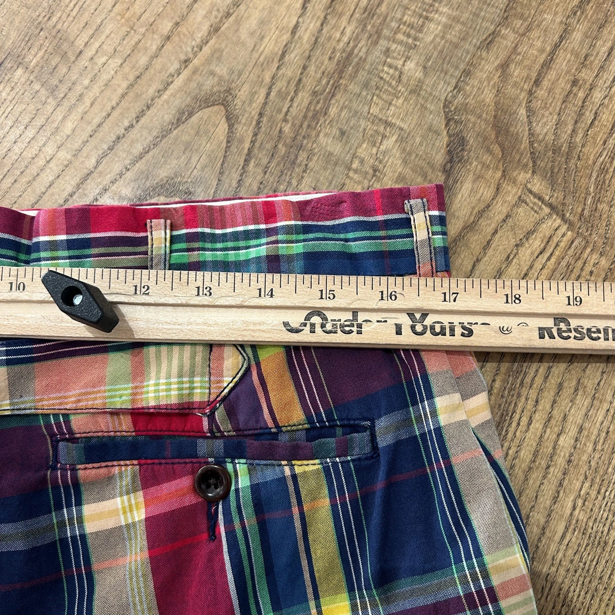 POLO by Ralph Lauren | Vintage Plaid Buckle Back Loose Fit Chino Shorts sz W34