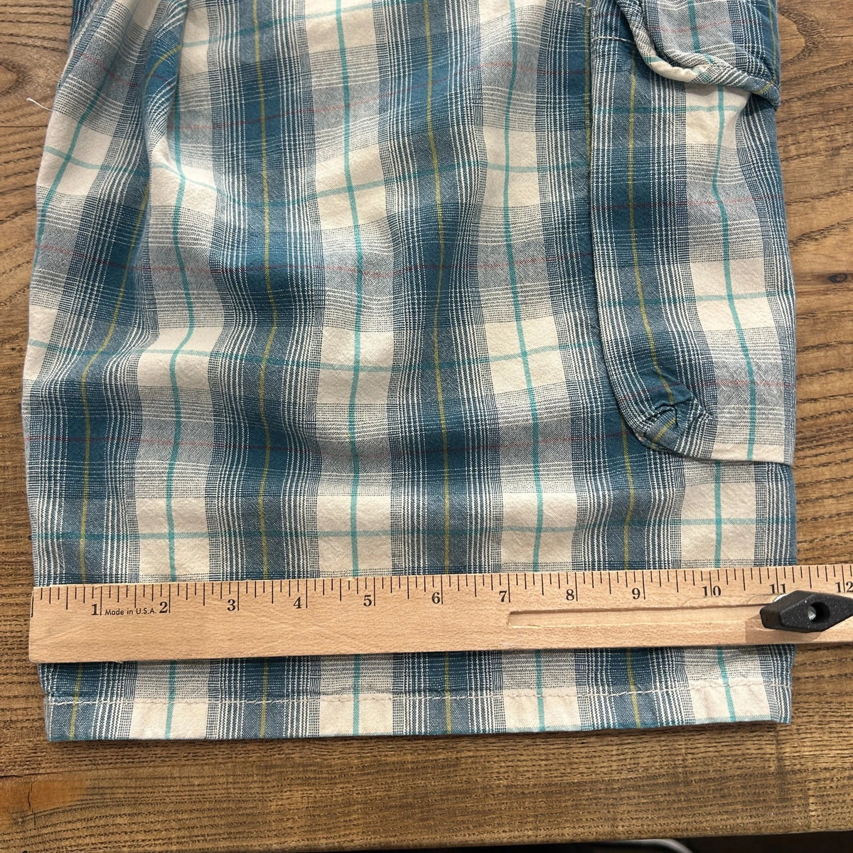 Levi's SILVERTAB | Plaid Loose Fit Vintage Y2K Cargo Shorts sz W35
