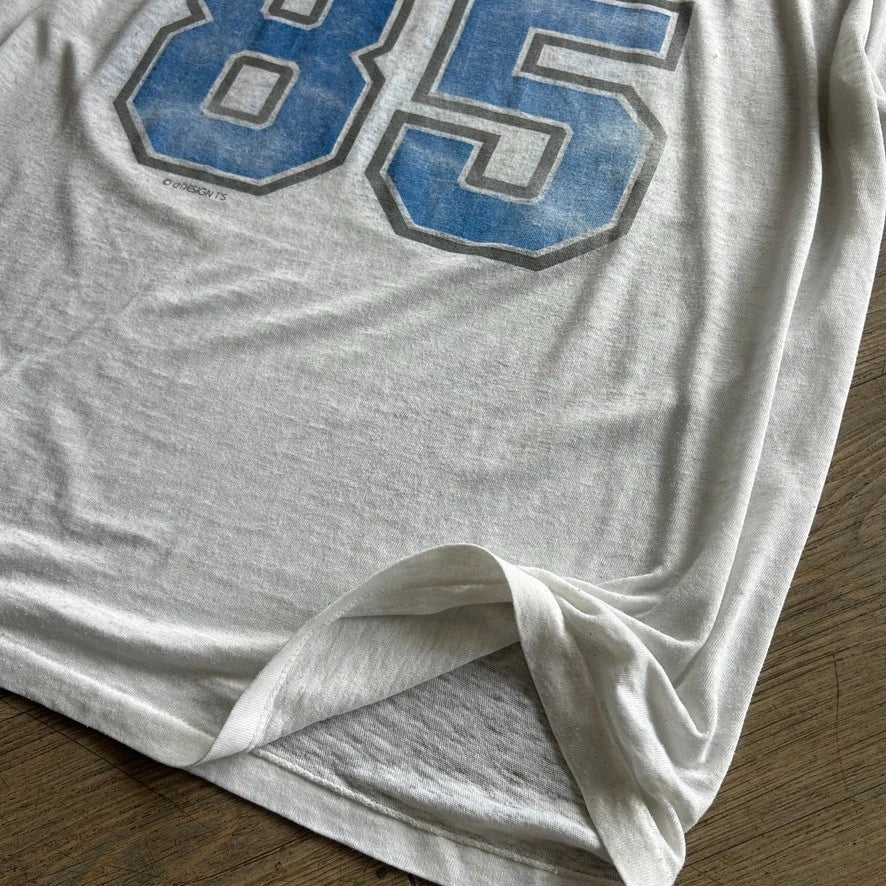 1980s | HAWAII #85 Thrashed Thin Cotton Vintage Football Jersey T-Shirt sz XL