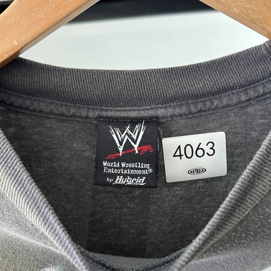 VINTAGE Y2k | World Wrestling Entertainment WWE Faded T-Shirt sz L