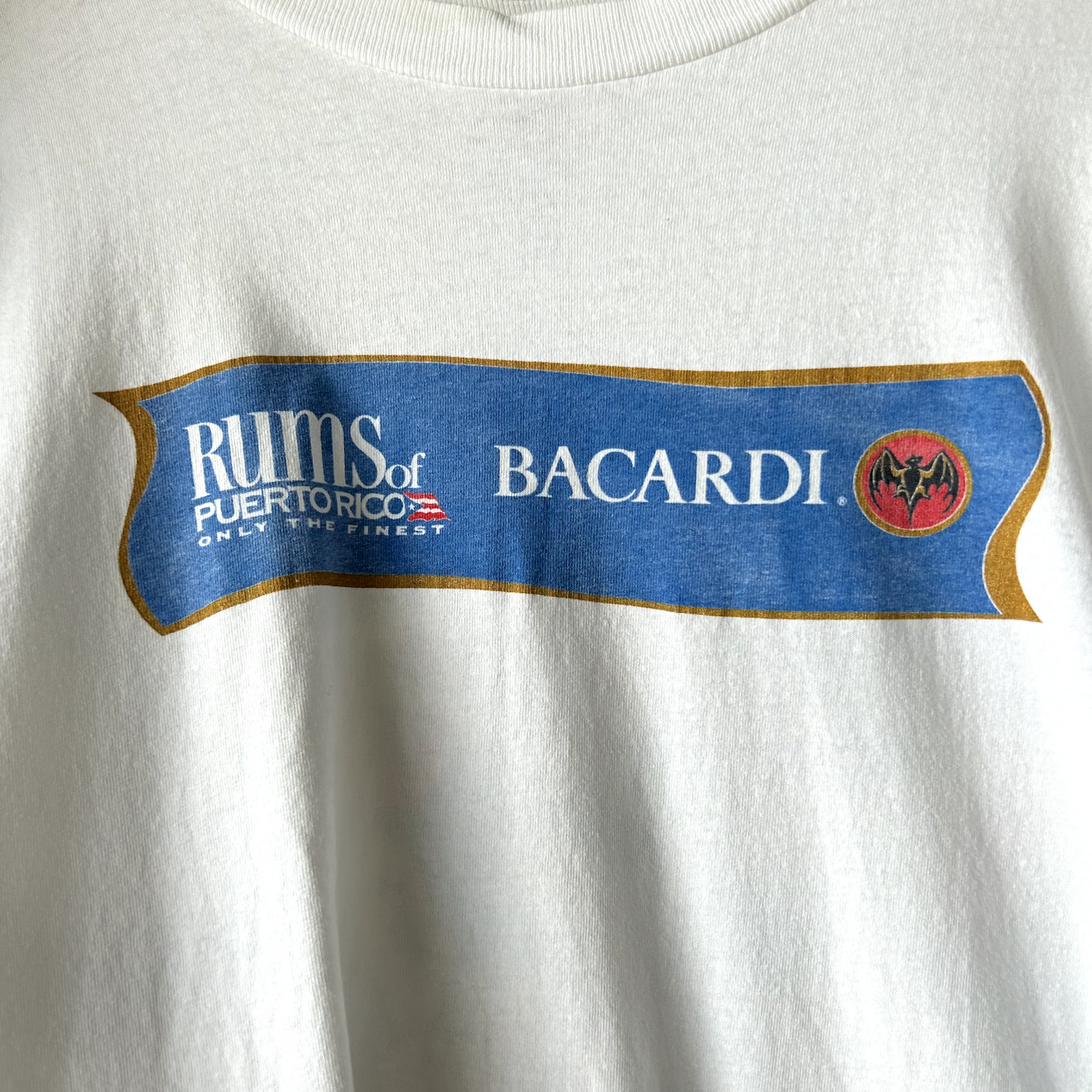 VINTAGE 1990s | Bacardi Rums Puerto Rico Art Graphic Sz Adult L Made in USA