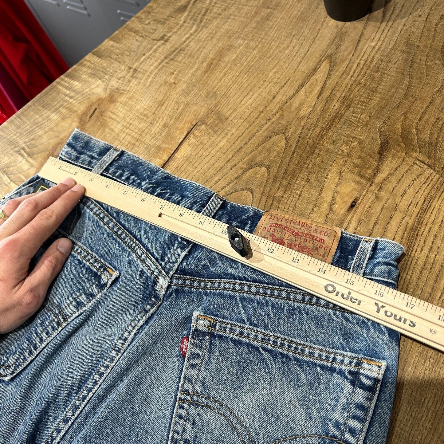 VINTAGE 90s | LEVIS 505 Faded Regular Fit Jeans Pants sz W33 L30 Made In USA