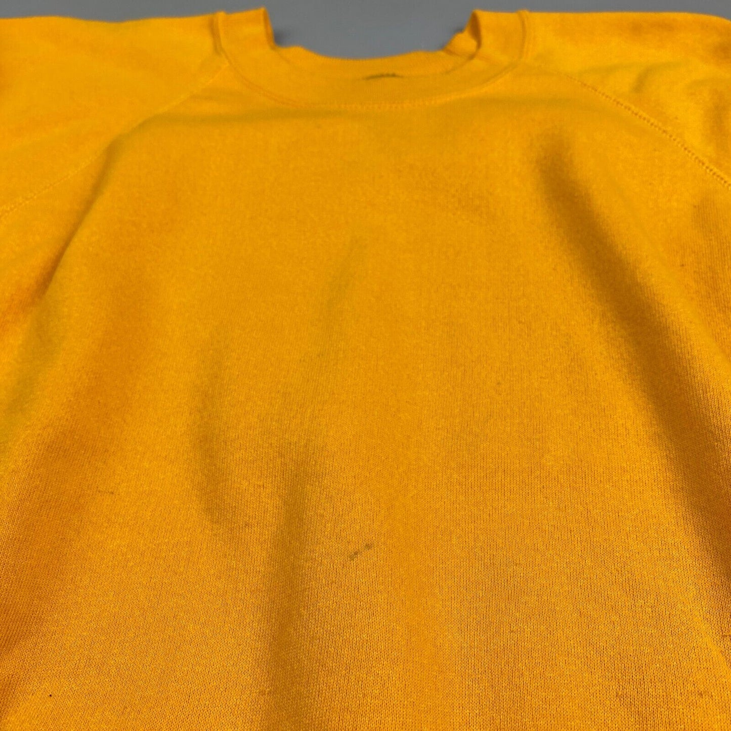 VINTAGE 90s Blank Yellow Crewneck Sweater sz Large Adult Men MadeinUSA