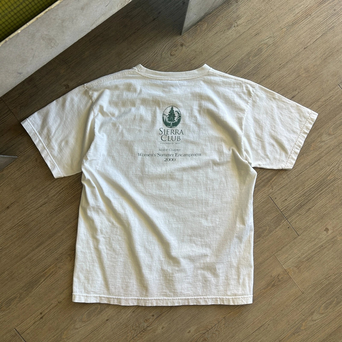 PATAGONIA 2000 | Sierra Club Vintage Beneficial T's T-Shirt sz M/L
