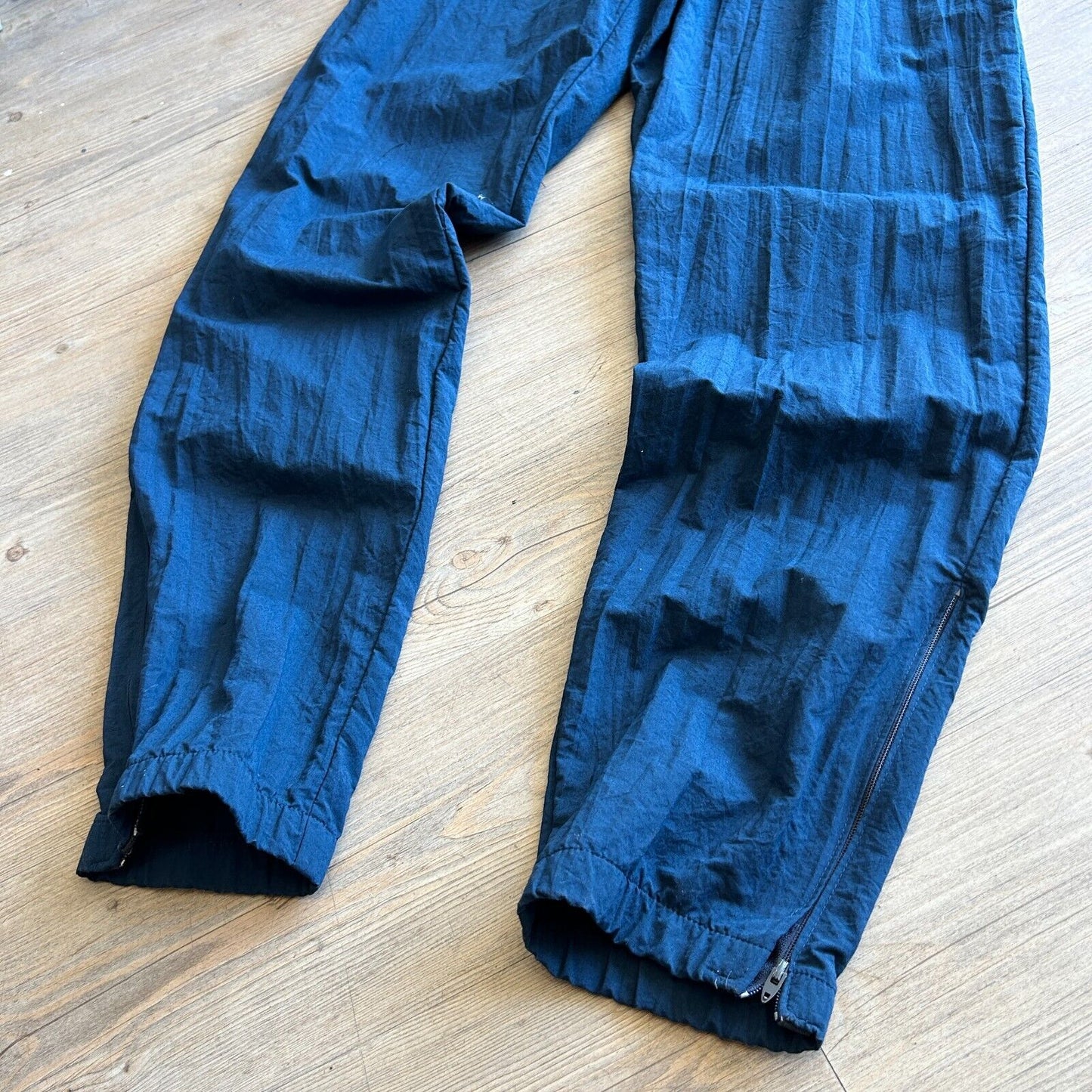 VINTAGE 80s | Converse Sm Logo Nylon Track Pants sz M