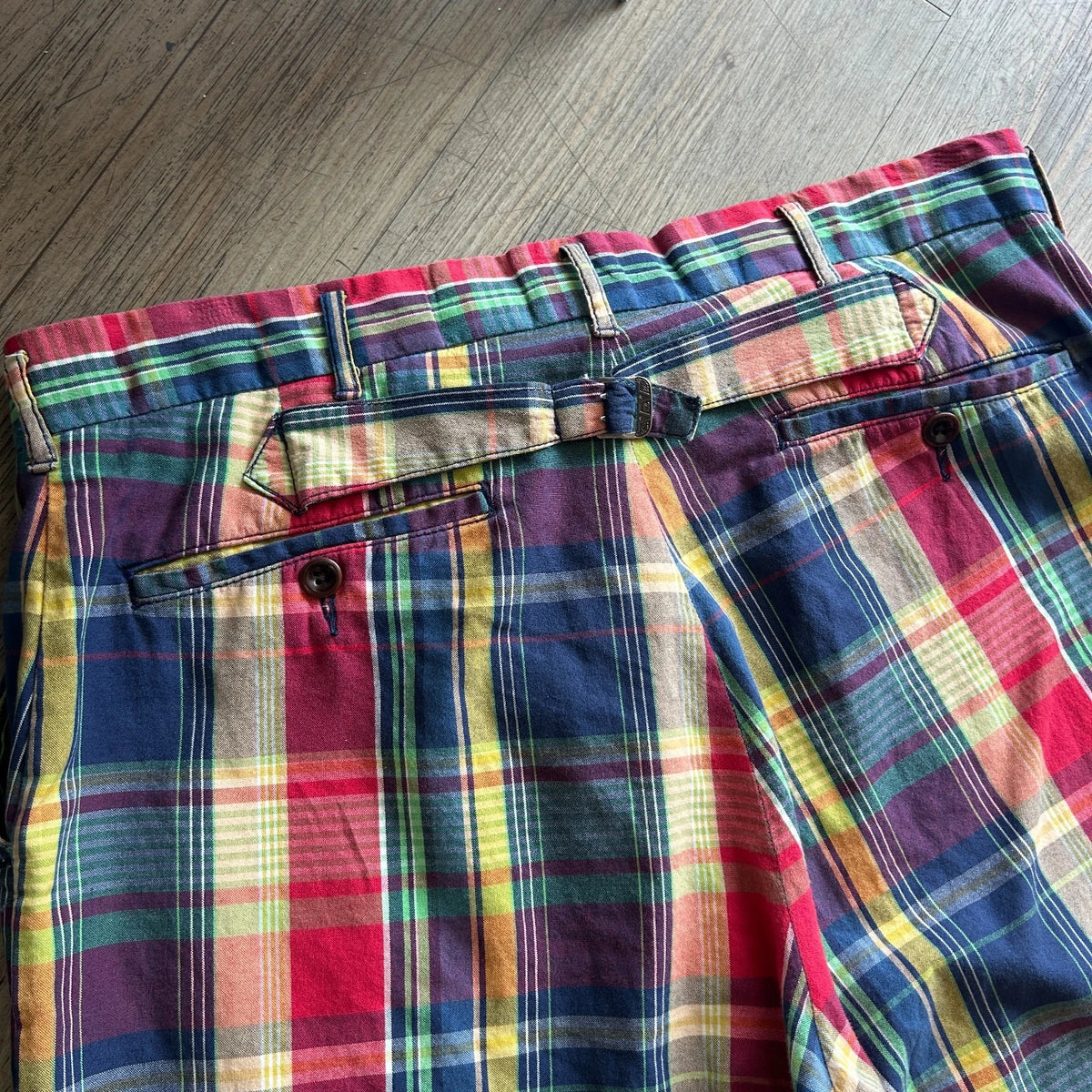 POLO by Ralph Lauren | Vintage Plaid Buckle Back Loose Fit Chino Shorts sz W34