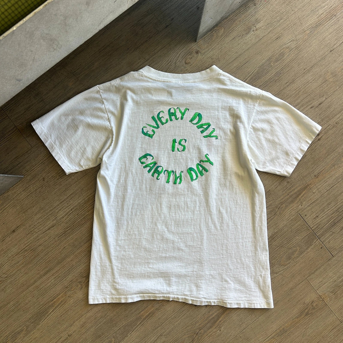 VINTAGE 1989 | Save The Rain Forest Reptile Grateful Dead Earth T-Shirt sz M