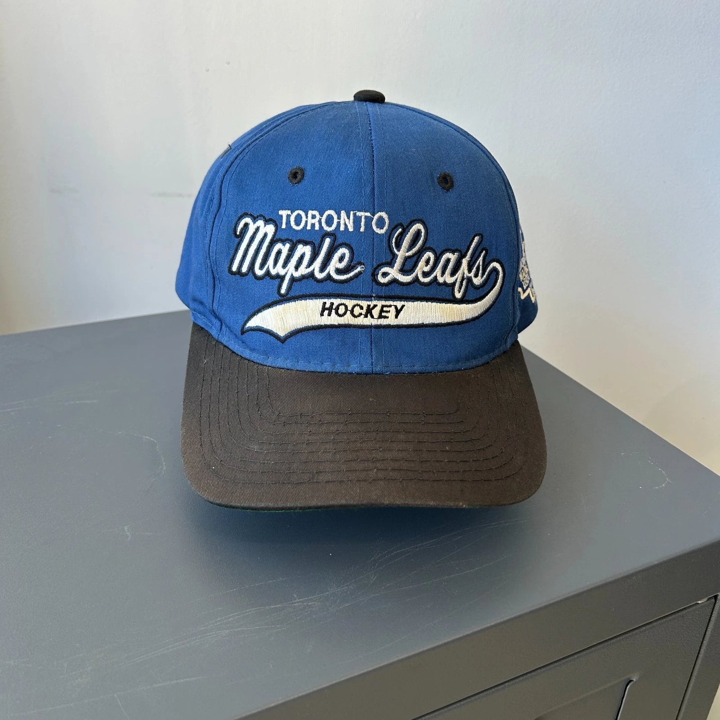 VINTAGE 90s | Toronto Maple Leafs NHL Script Starter Snapback Hat sz OS