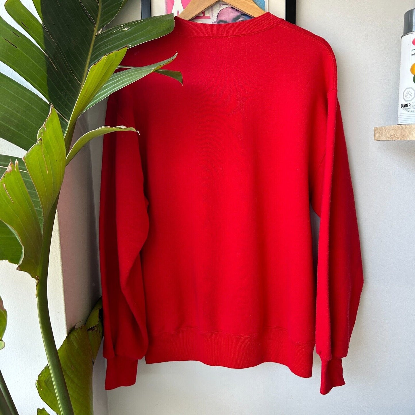 VINTAGE 90s | AIR Bucky Wisconsin Basketball Russell Sweater sz L Adult