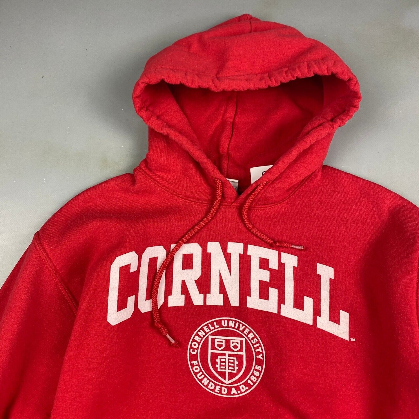 VINTAGE Cornell University Crest Red Hoodie Sweater sz Small Mens