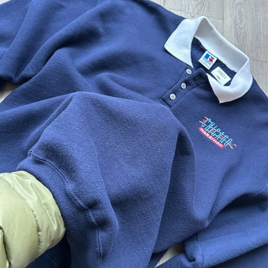 VINTAGE 90s | Chicago Marathon Russell Athletic Collared Crewneck Sweater sz L