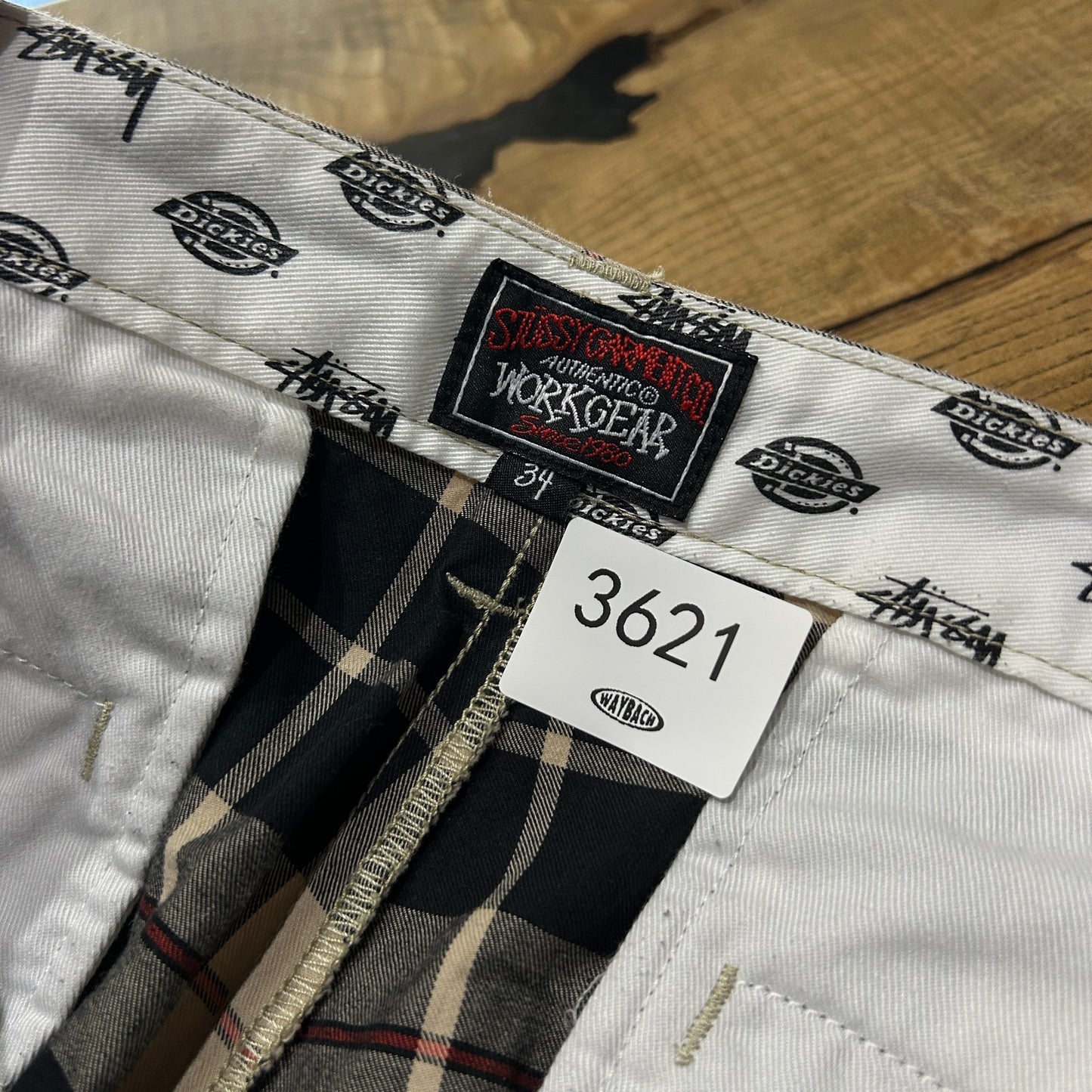 VINTAGE | Stussy WorkGear x Dickies Plaid Shorts sz W34