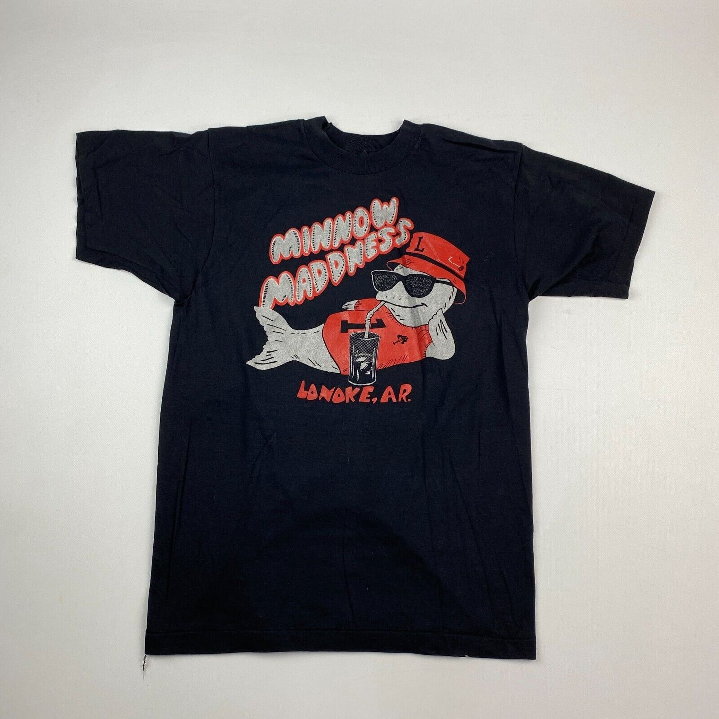 VINTAGE 80s Minnow Madness Lonoke Arkansas Black T-Shirt sz S Mens