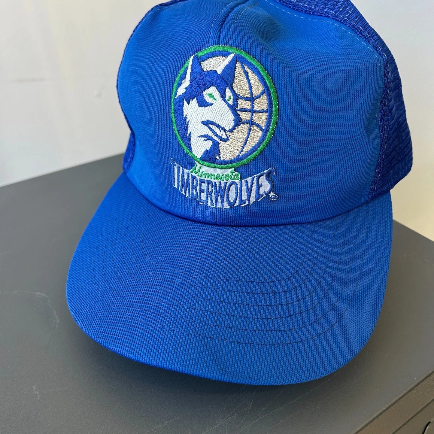 VINTAGE 90s | Minnesota Timberwolves NBA Mesh Trucker Snapback Hat sz OS
