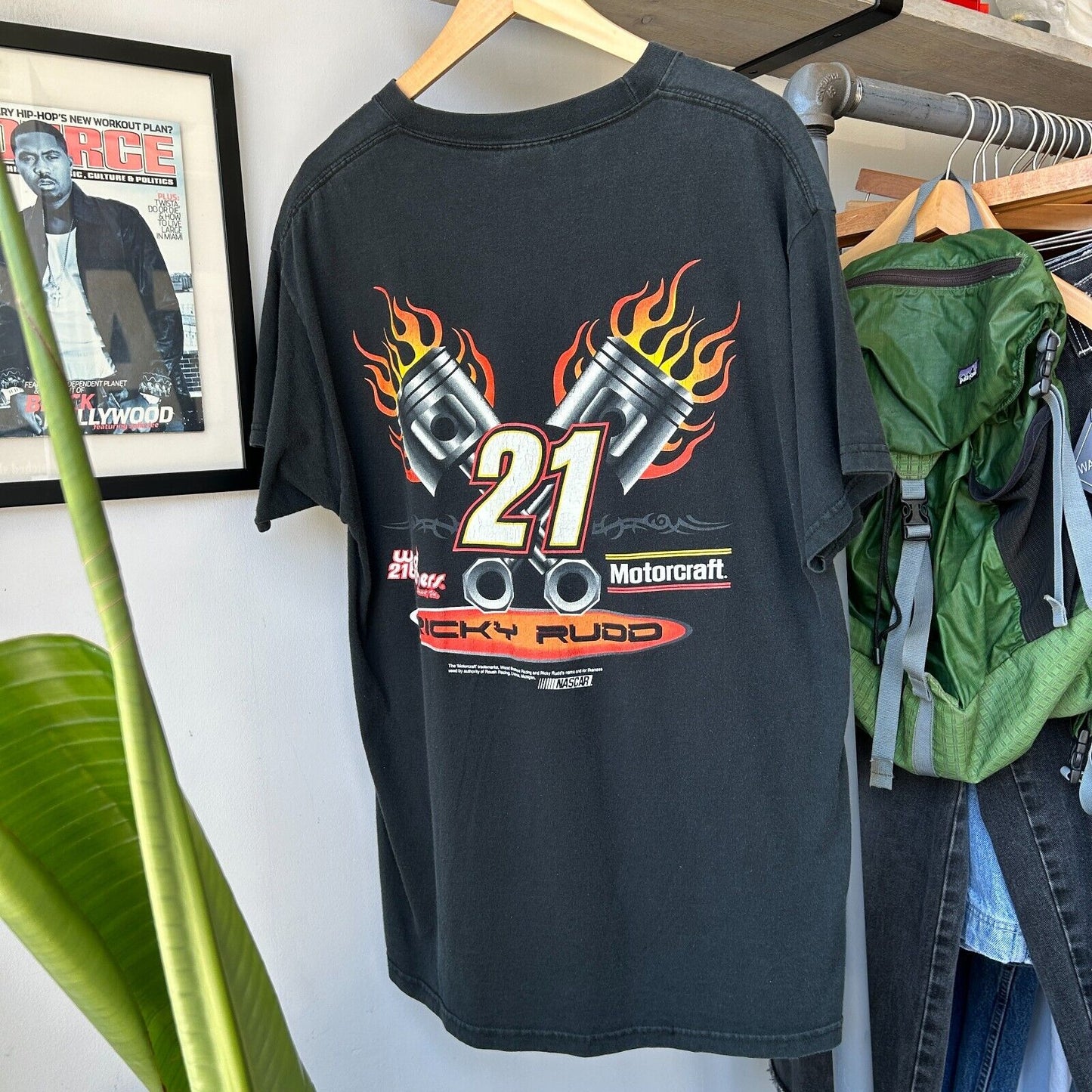 VINTAGE | Ricky Rudd Nascar Engine Flames Car T-Shirt sz L