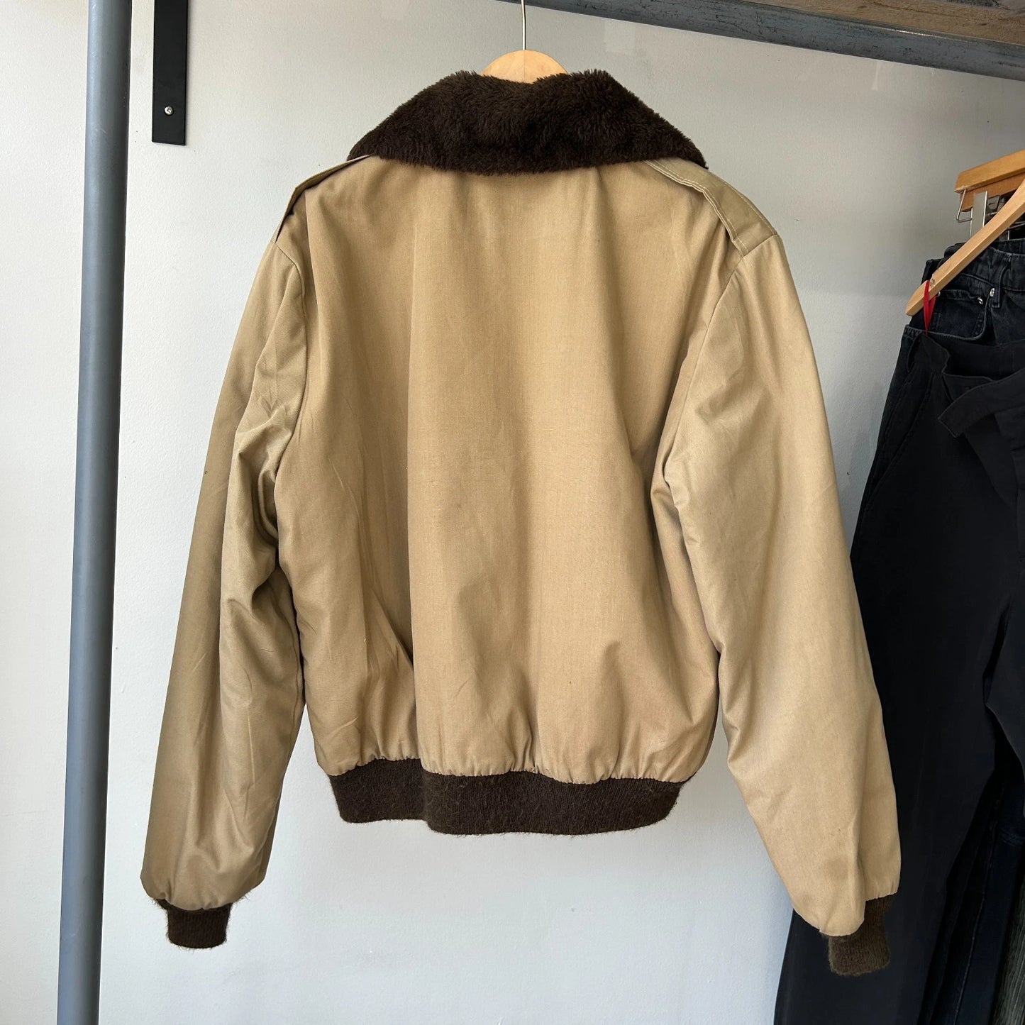 VINTAGE | Aberdeen Faux Fur Collar Bomber Jacket sz L 44