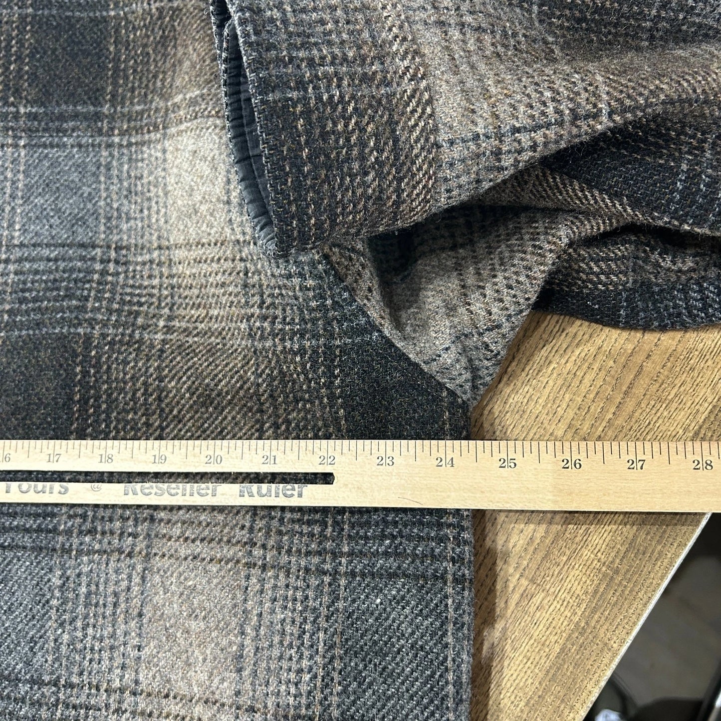 VINTAGE | Eddie Bauer Ombre Shadow Plaid Wool Nylon Field Jacket sz L