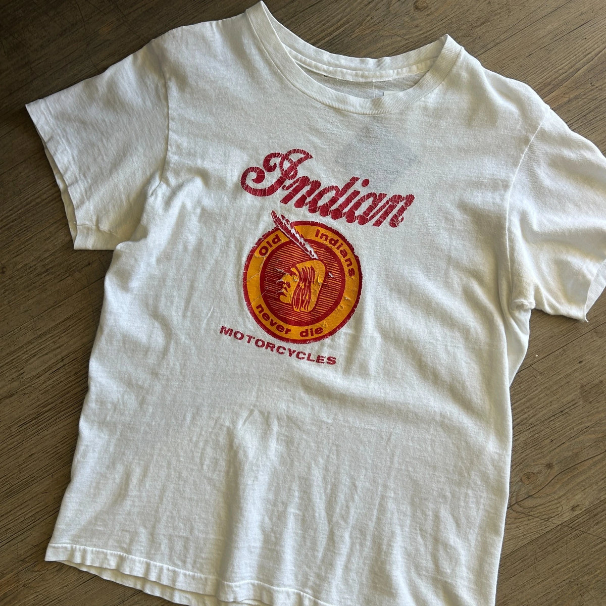 VINTAGE 1970s | Old INDIAN Motorcycles Never Die Logo T-Shirt sz S