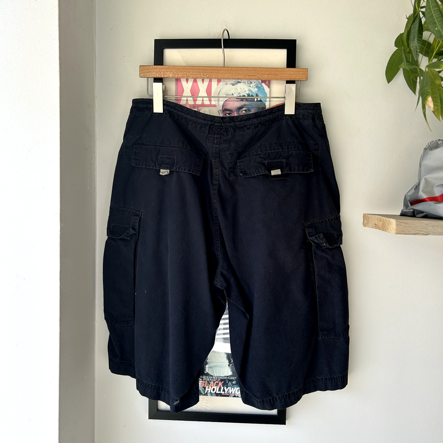VINTAGE | Y2K Abercrombie & Fitch Navy Blue Cargo Shorts sz M W34