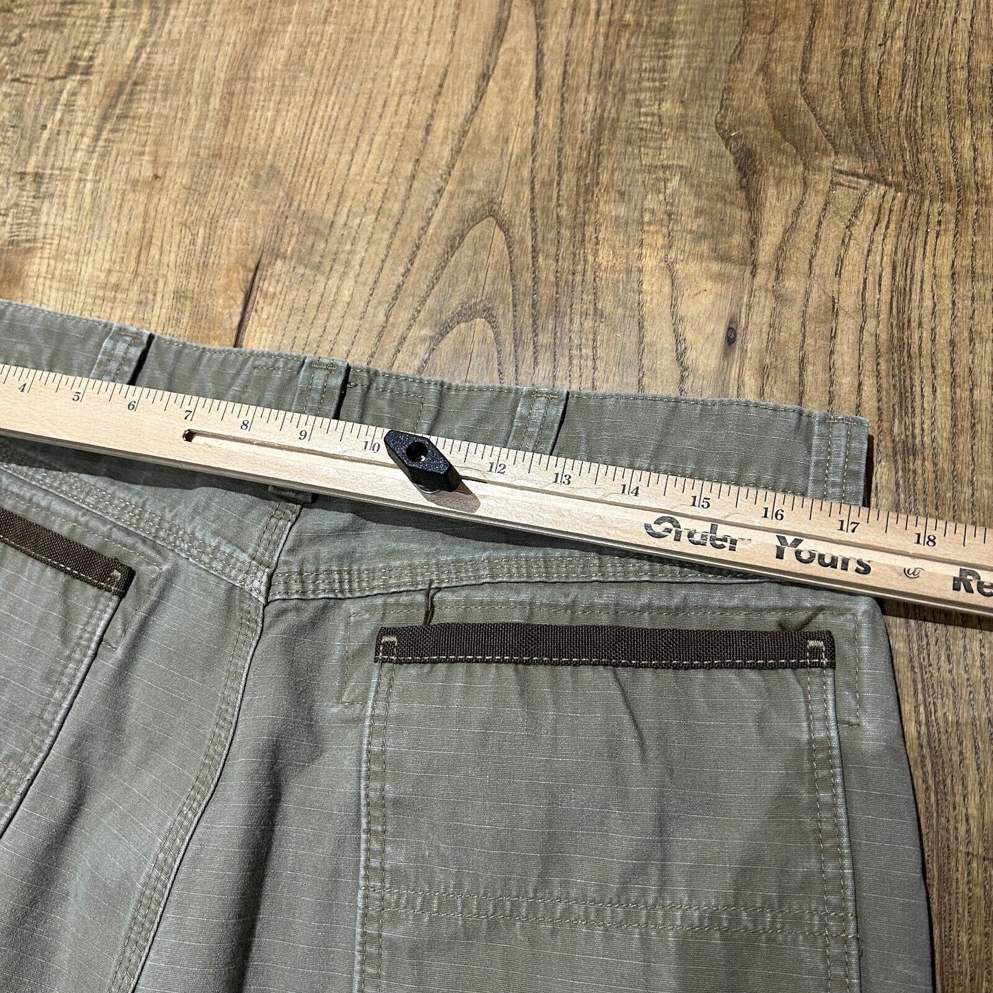 VINTAGE | Wrangler Riggs Double Knee Cargo Workwear Pants sz W34 L30